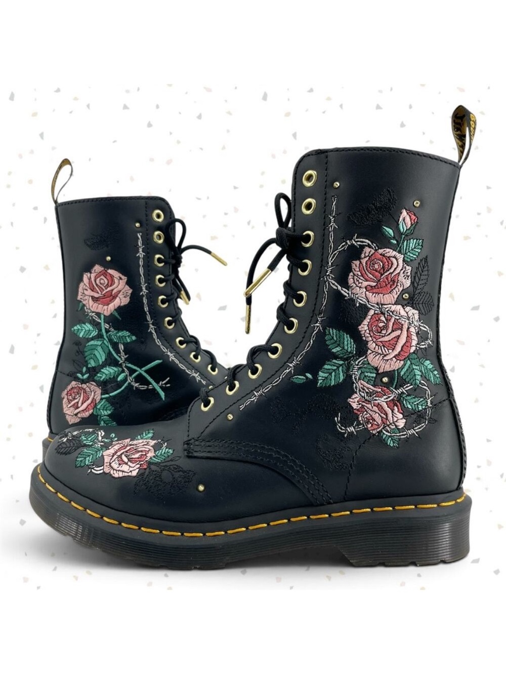 Dr. Martens Vonda Chain Black Leather Boots 1490 10 Eye Barbed Wire Gold Size 8